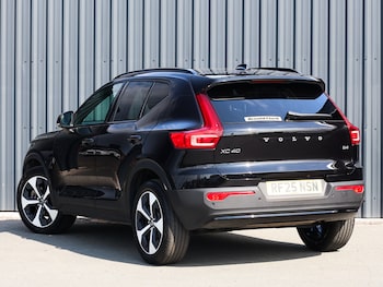 Used Volvo XC40 2025 for sale - 79613911: Photo