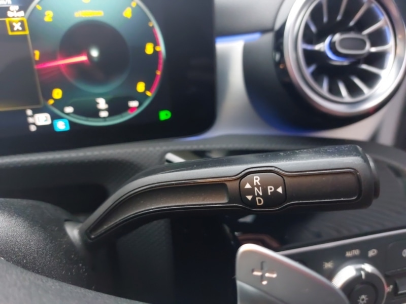 Used Mercedes-Benz CLA 2022 for sale - 76548637: Photo 11