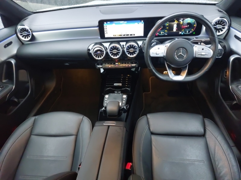 Used Mercedes-Benz CLA 2022 for sale - 76548637: Photo 2