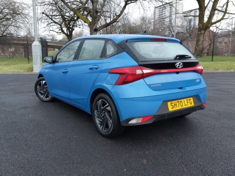 Used Hyundai i20 2020 for sale - 77149794: Photo 3