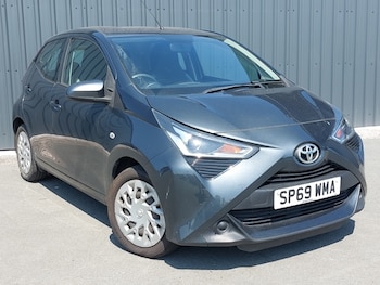 Used Toyota AYGO 2019 for sale - 79207437: Photo
