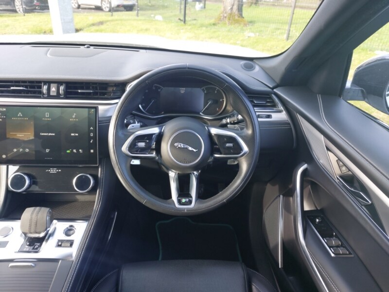 Used Jaguar F-Pace 2022 for sale - 77933056: Photo 7