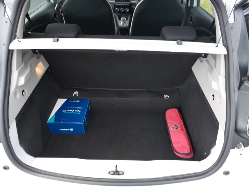 Used Renault Zoe 2020 for sale - 76387783: Photo 8