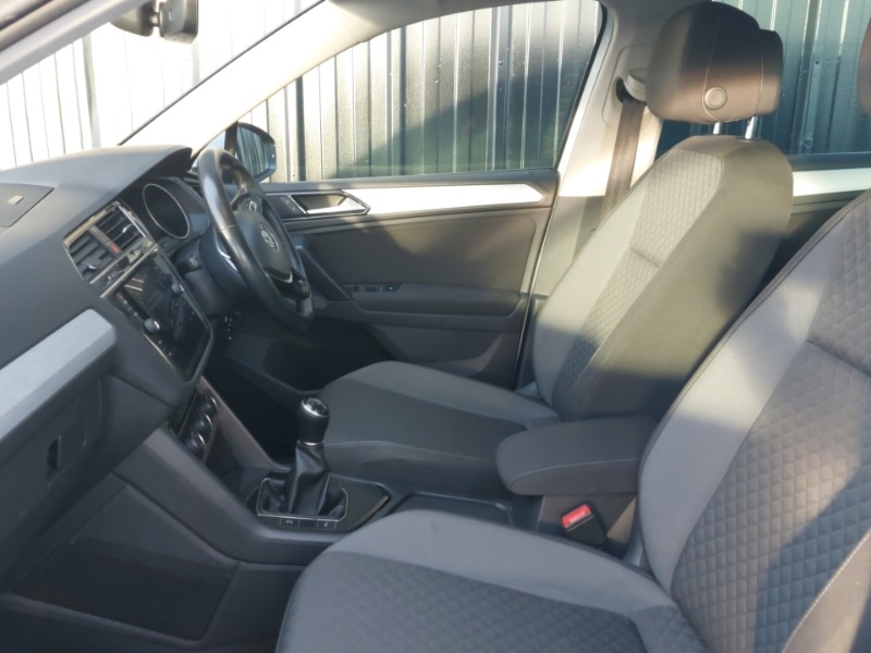 Used Volkswagen Tiguan 2018 for sale - 77771689: Photo 5