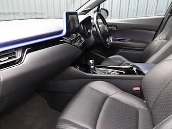 Used Toyota C-HR 2018 for sale - 79625076: Photo