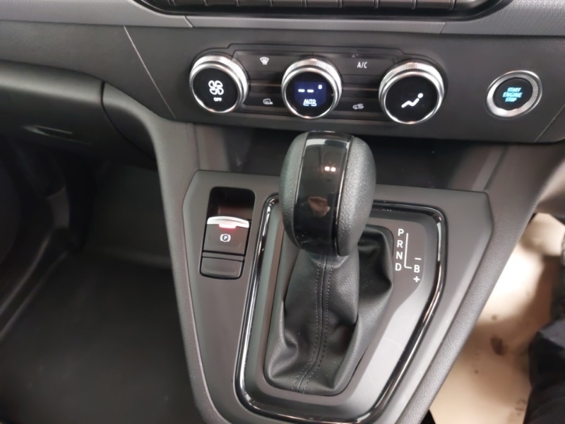 Used Nissan Other 2023 for sale - 76383984: Photo 18