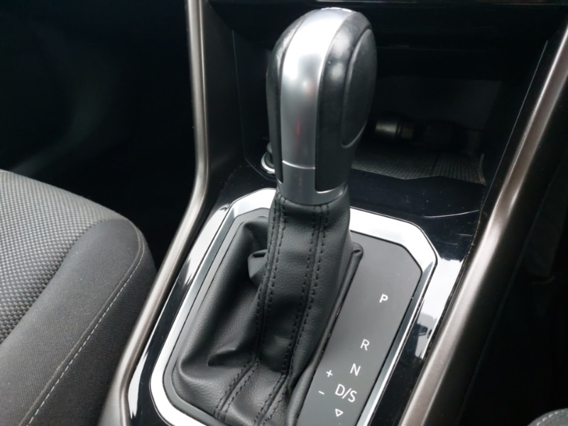 Used Volkswagen T-Roc 2019 for sale - 76815976: Photo 11