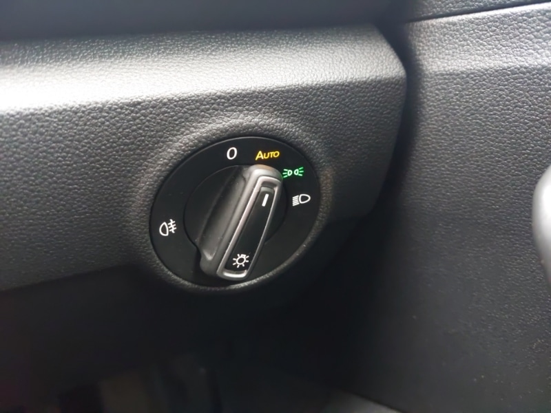 Used Volkswagen T-Roc 2019 for sale - 76815976: Photo 12