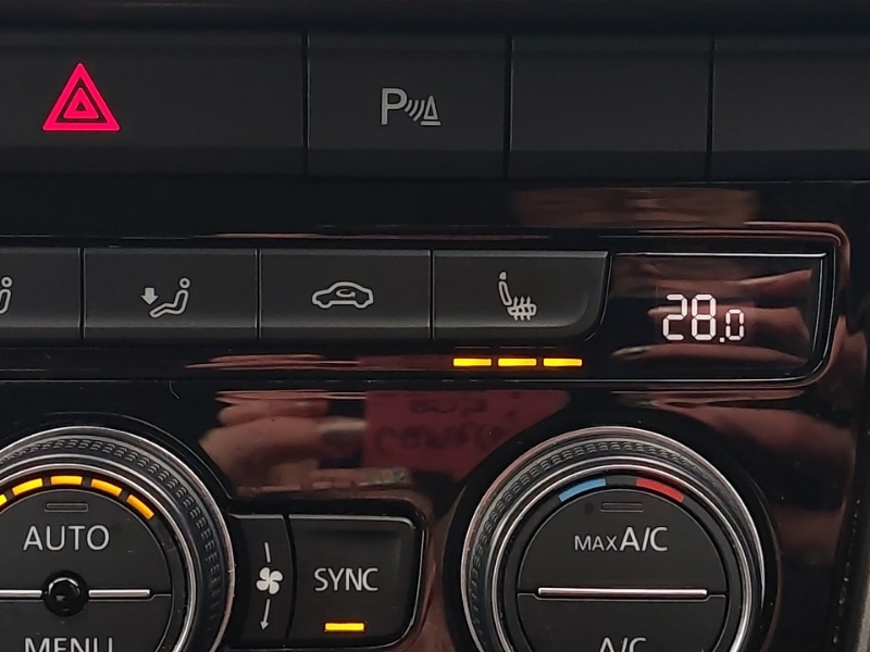 Used Volkswagen T-Roc 2019 for sale - 76815976: Photo 17