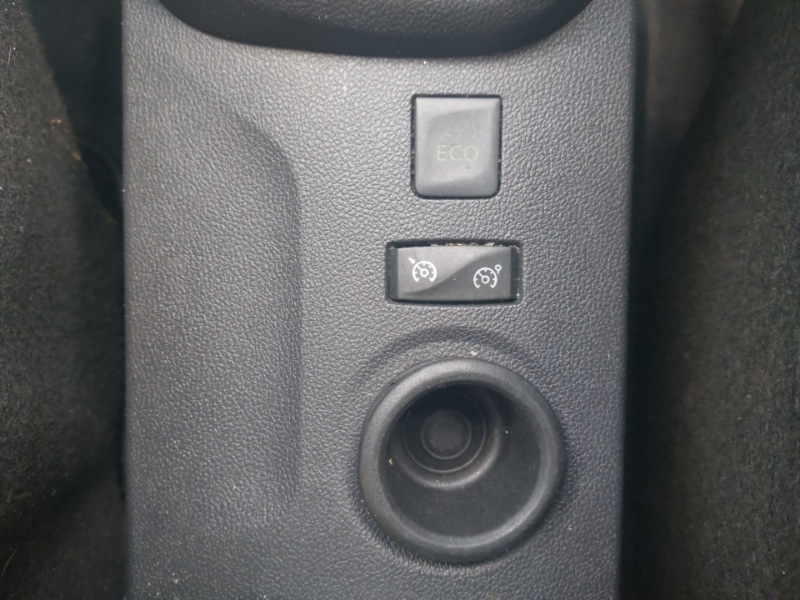 Used Renault Captur 2019 for sale - 77947646: Photo 12