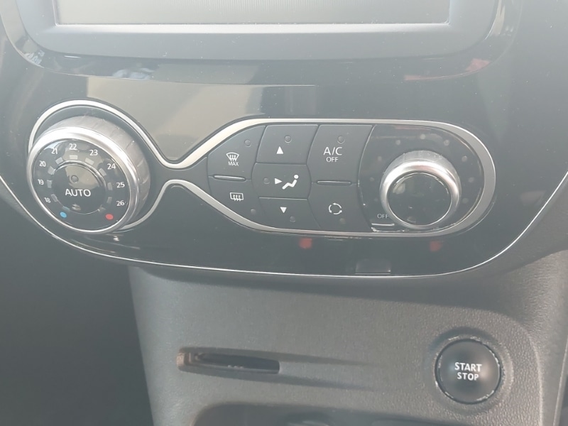 Used Renault Captur 2019 for sale - 77947646: Photo 13