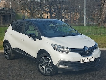 Used Renault Captur 2019 for sale - 77947646: Photo