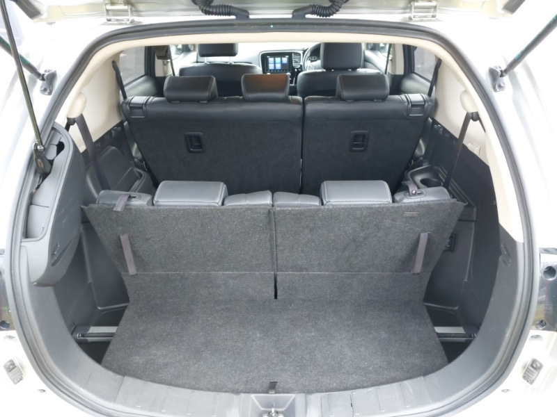 Used Mitsubishi Outlander 2020 for sale - 77610877: Photo 12