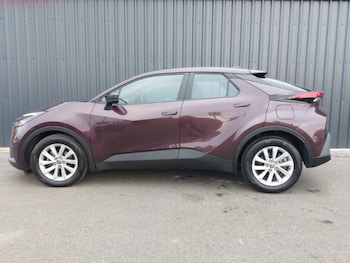 Used Toyota C-HR 2024 for sale - 77751477: Photo