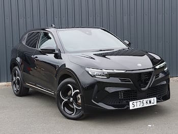 Used Alfa Romeo Junior 2025 for sale - 79723868: Photo
