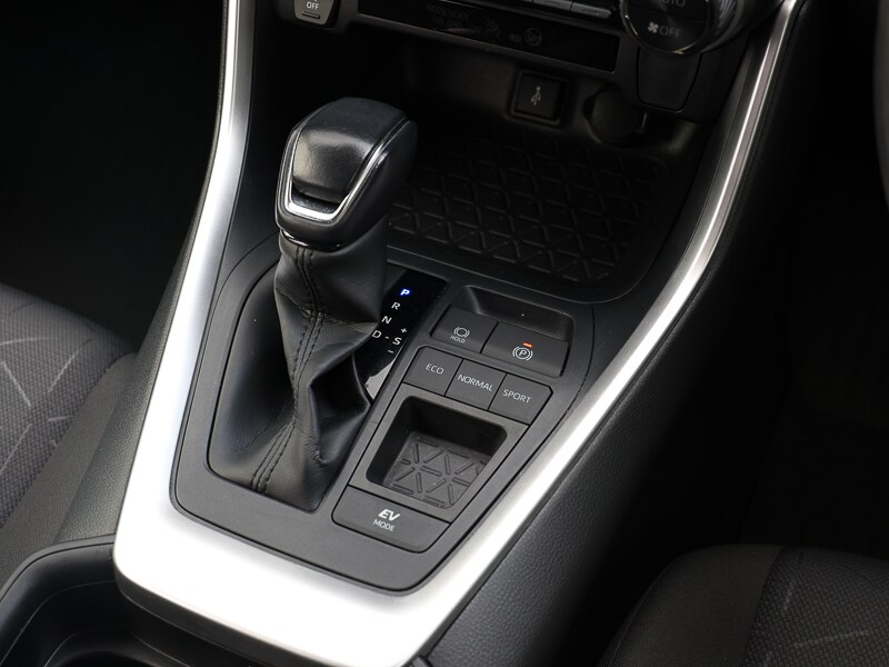 Used Toyota RAV4 2020 for sale - 77816644: Photo 11