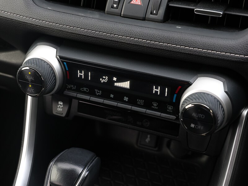 Used Toyota RAV4 2020 for sale - 77816644: Photo 12