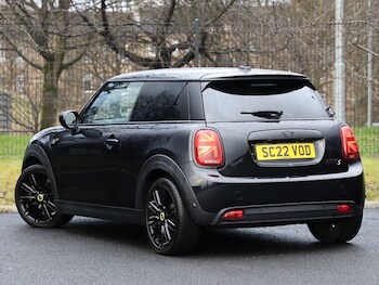 Used MINI Hatch 2022 for sale - 77324833: Photo