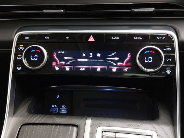 Used Genesis GV80 2023 for sale - 75750822: Photo 18