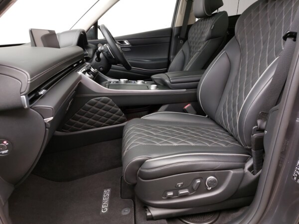 Used Genesis GV80 2023 for sale - 75750822: Photo 5
