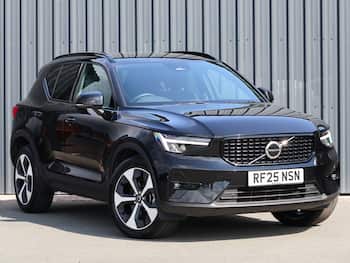 Used Volvo XC40 2025 for sale - 79625153: Photo