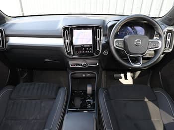 Used Volvo XC40 2025 for sale - 79625153: Photo