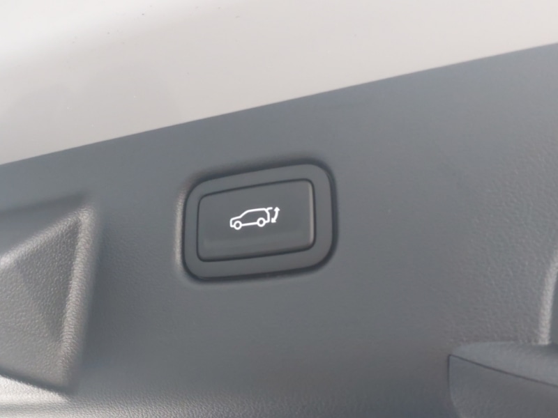 Used Hyundai KONA 2025 for sale - 76478332: Photo 12