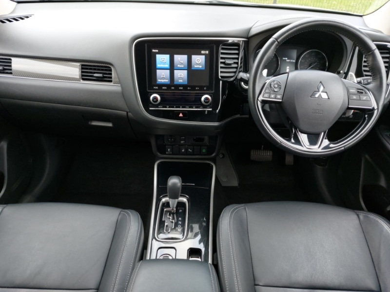 Used Mitsubishi Outlander 2020 for sale - 77433060: Photo 2