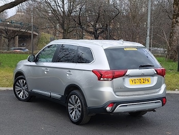 Used Mitsubishi Outlander 2020 for sale - 77433060: Photo