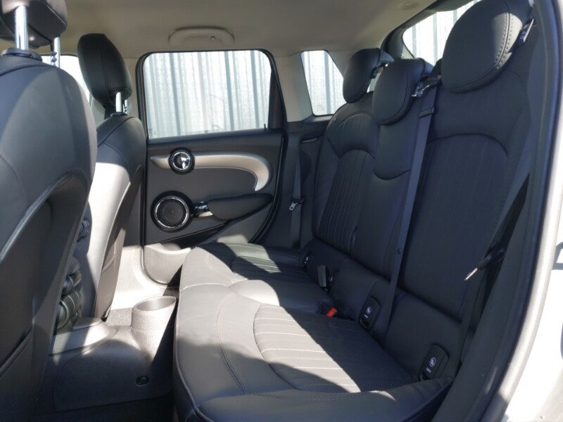 Used MINI Hatch 2019 for sale - 77816697: Photo 6