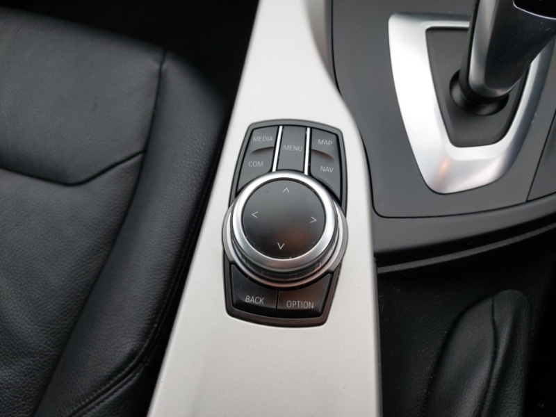 Used BMW 3 Series 2018 for sale - 77324832: Photo 12