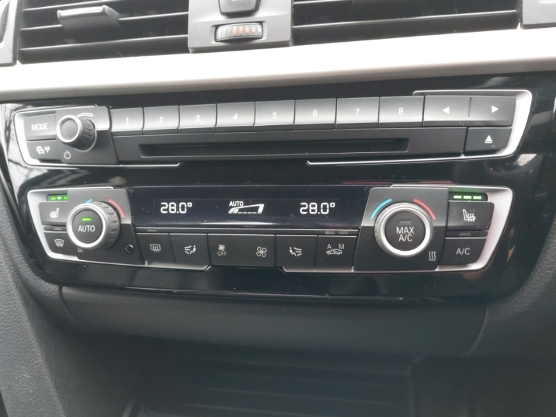 Used BMW 3 Series 2018 for sale - 77324832: Photo 14