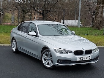 Used BMW 3 Series 2018 for sale - 77324832: Photo