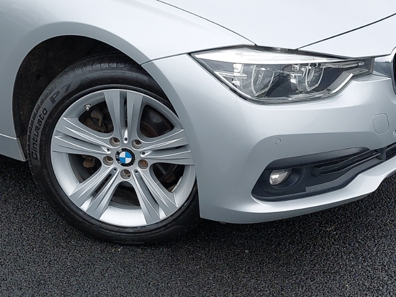 Used BMW 3 Series 2018 for sale - 77324832: Photo 9