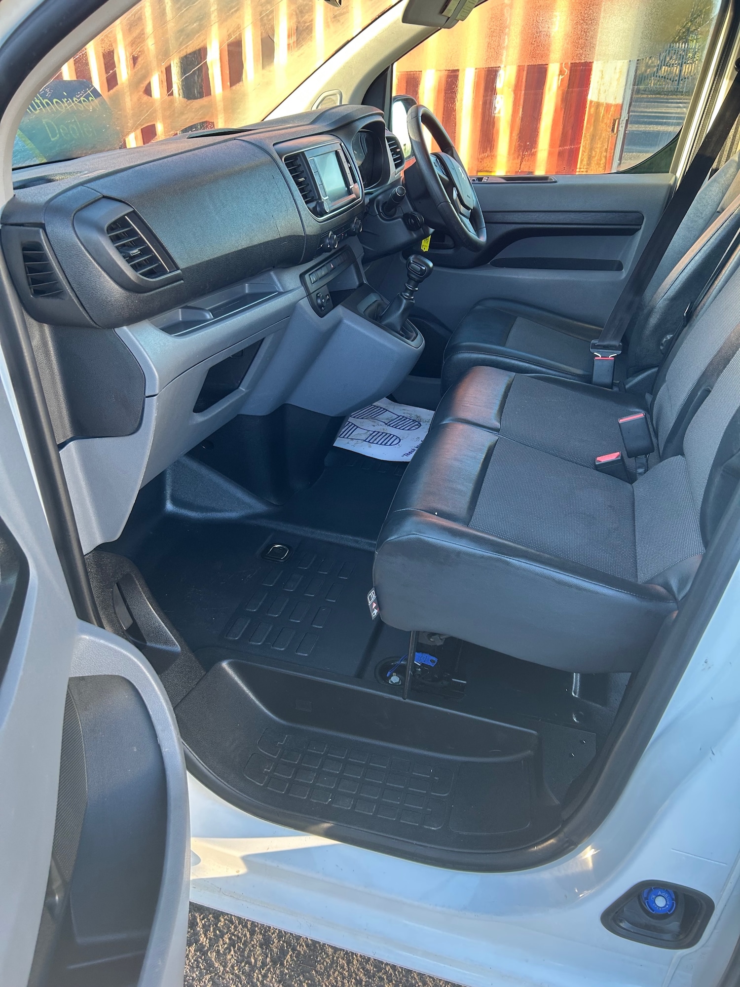 Used Peugeot Expert 2021 for sale - 76699712: Photo 9