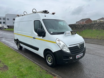 Vauxhall - Movano