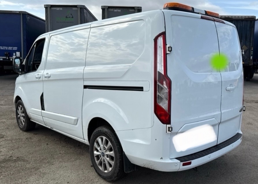 Used Ford Transit Custom 2020 for sale - 76156360: Photo 4