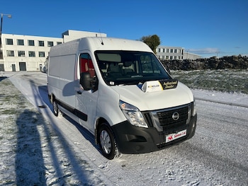 Nissan Interstar feature image