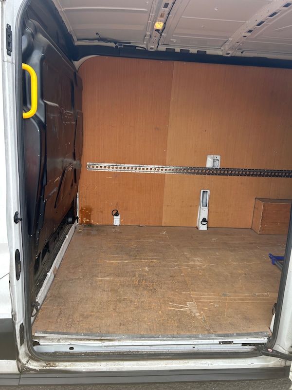 Used Ford Transit 2020 for sale - 76156373: Photo 7