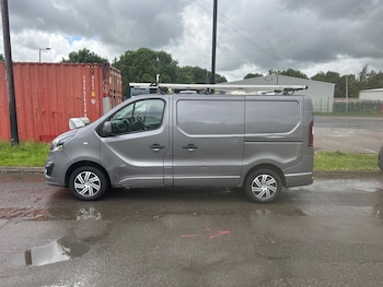 Used Vauxhall Vivaro 2017 for sale - 78849380: Photo