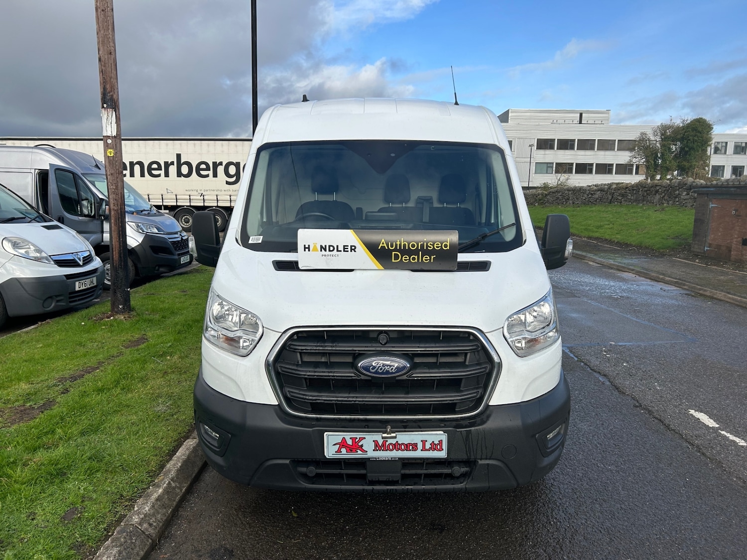 Used Ford Transit 2022 for sale - 76387509: Photo 2