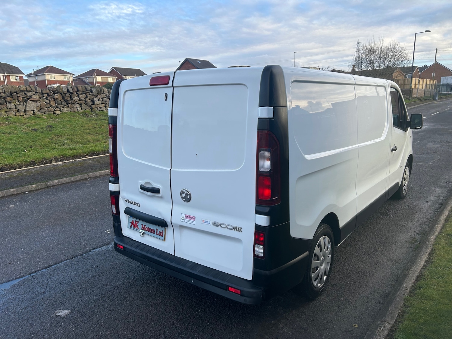 Used Vauxhall Vivaro 2017 for sale - 77354602: Photo 5