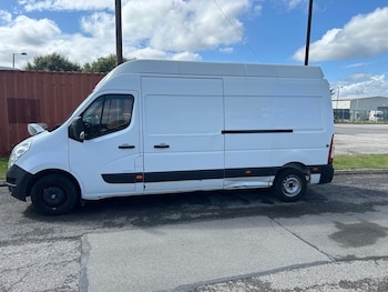 Used Renault Master 2018 for sale - 79625708: Photo