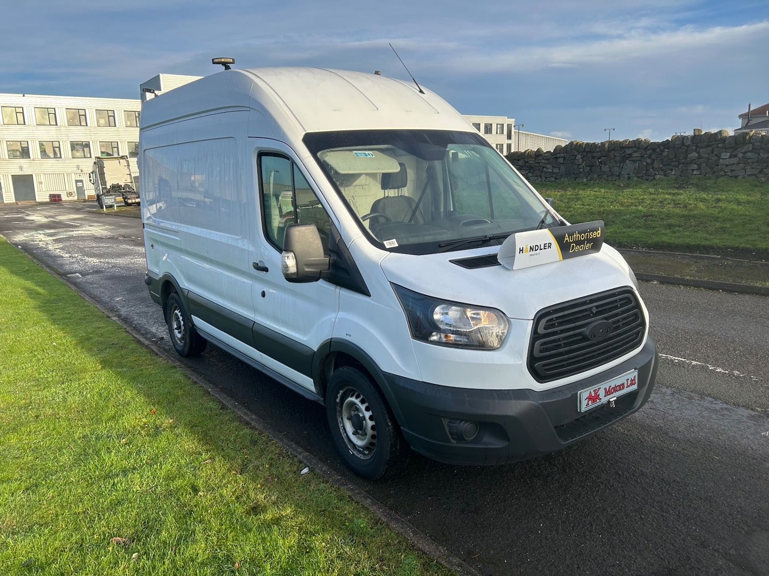Used Ford Transit 2018 for sale - 76918195: Photo 1