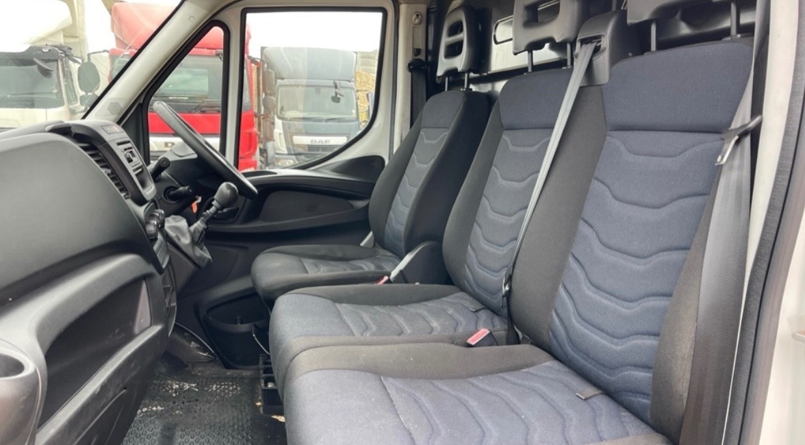 Used Iveco Daily 2018 for sale - 77622768: Photo 10