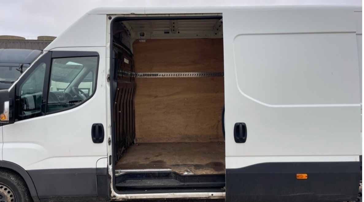 Used Iveco Daily 2018 for sale - 77622768: Photo 6