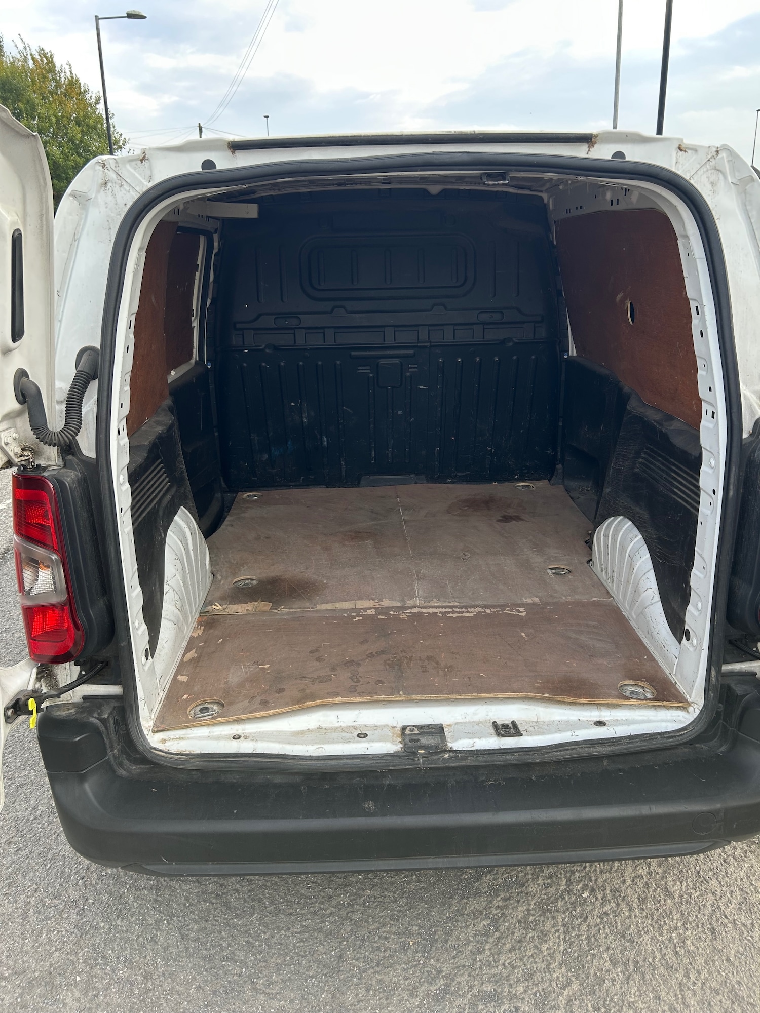 Used Vauxhall Combo 2019 for sale - 76098101: Photo 6