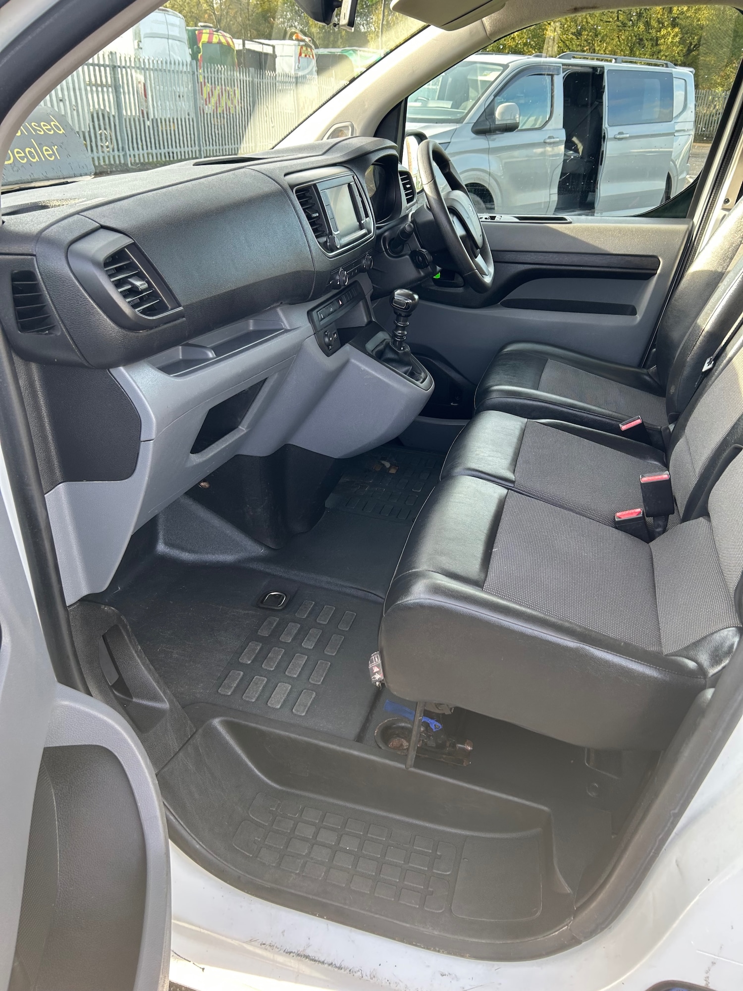 Used Peugeot Expert 2021 for sale - 76402284: Photo 9