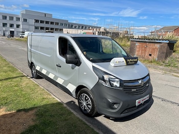 Used Vauxhall Vivaro 2015 for sale - 79463788: Photo
