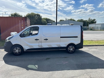 Used Vauxhall Vivaro 2015 for sale - 79463788: Photo